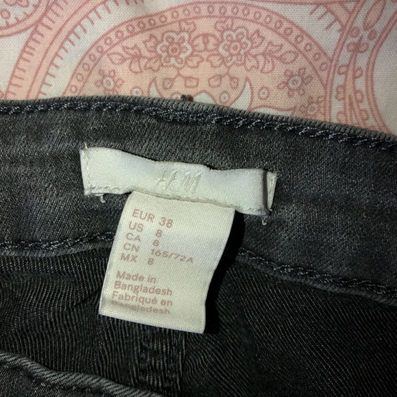 Pants - Picture 2 of 3